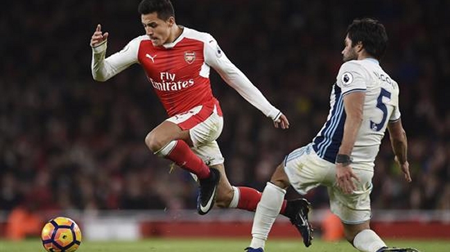 Arsenal superó de forma agónica a West Bromwich en el Boxing Day de la liga inglesa