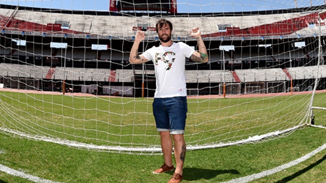 Leyenda de River Plate Fernando Cavenaghi anunció su retiro del fútbol