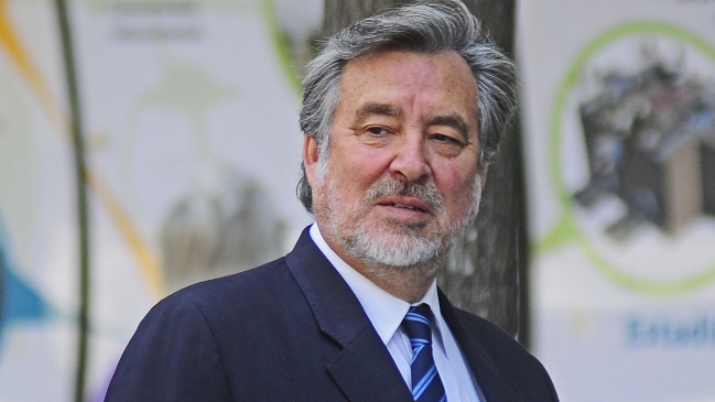 Partido Radical proclamará a Guillier como abanderado presidencial el 7 de enero