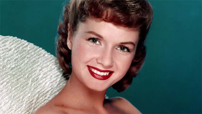 Celebridades lamentan el fallecimiento de Debbie Reynolds