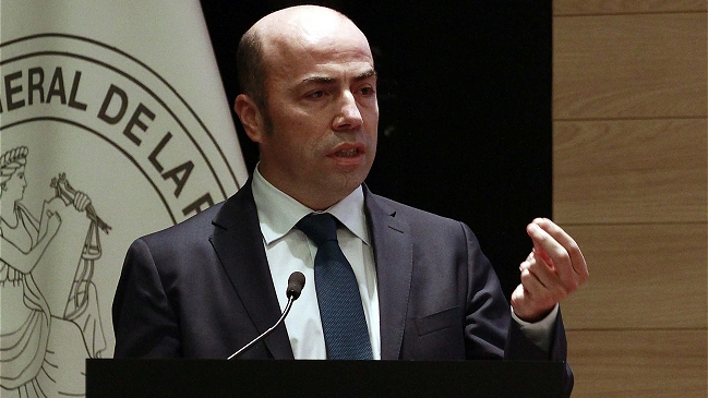 Comisión investigadora entregó a Contraloría antecedentes de 