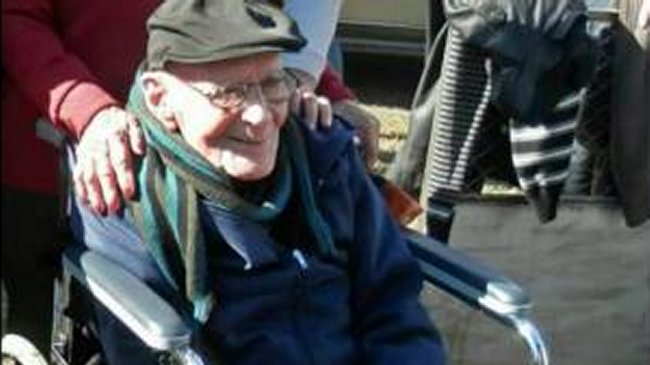 Uruguay: Hombre de 102 años se casa con una mujer de 56