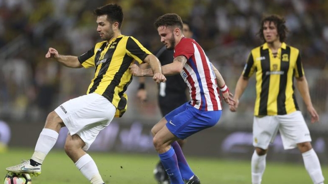 Atlético de Madrid debió remontar para vencer al equipo de José Luis Sierra en su aniversario