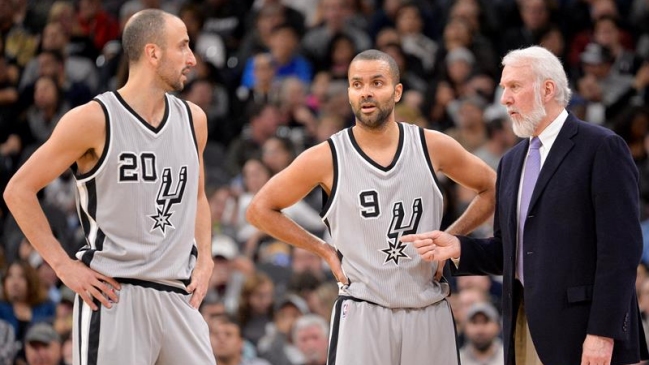 Atlanta Hawks derrotó a San Antonio Spurs en tiempo extra