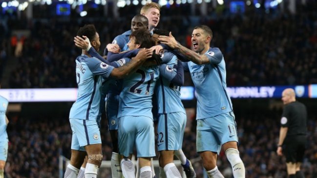 Manchester City sufrió más de la cuenta para derrotar a Burnley en la Premier League