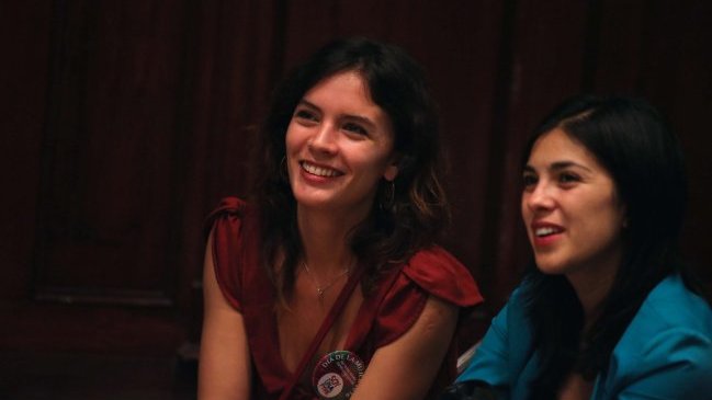 Camila Vallejo asumirá jefatura de bancada de diputados del Partido Comunista