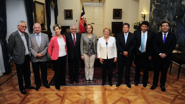 Presidenta Bachelet se reunió con jefes de partidos de la Nueva Mayoría