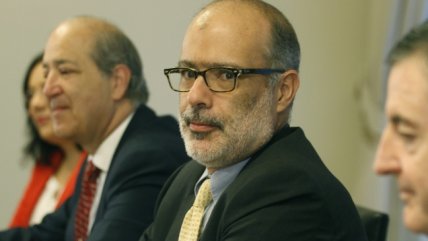 Ministro Valdés se reunió con la plana mayor de la CPC