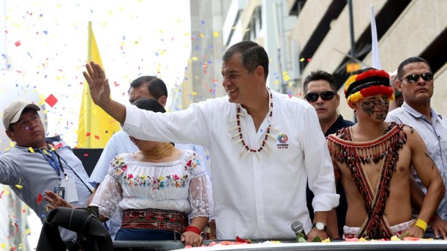 Ecuador: Correa celebró una década en el poder en medio de campaña para sucederle