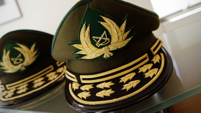 Solicitan el retiro de general de Carabineros por denuncias de abuso sexual