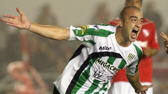 Julio César Falcioni explicó situación de Santiago Silva: Tiene un conflicto con Banfield