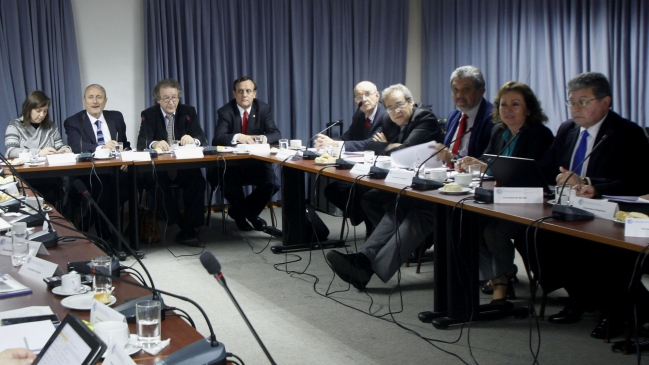 Rectores del CRUCh y del G9 se reúnen en Valparaíso para zanjar polémicas