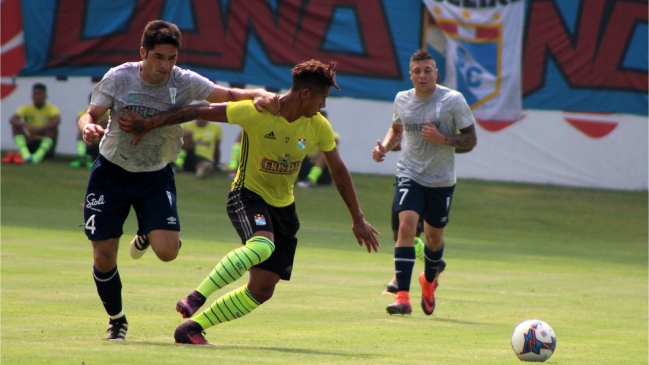 Universidad Católica igualó ante Sporting Cristal en partido de entrenamiento