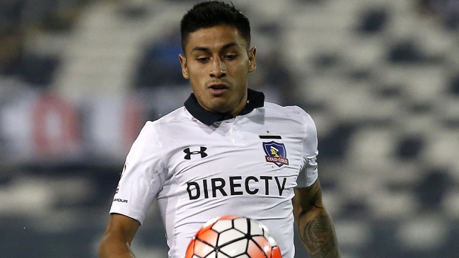 Claudio Baeza maneja importante oferta desde Brasil que le aleja de Colo Colo