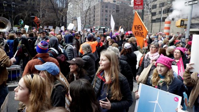 Protestas masivas marcaron el primer día de Trump como presidente