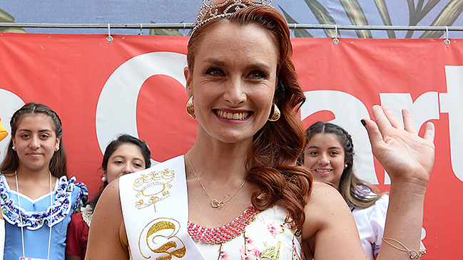 Begoña Basauri fue coronada como Reina Huasa de Olmué 2017