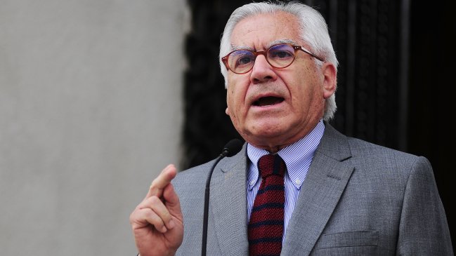 Confirman interpelación al ministro Fernández para este lunes