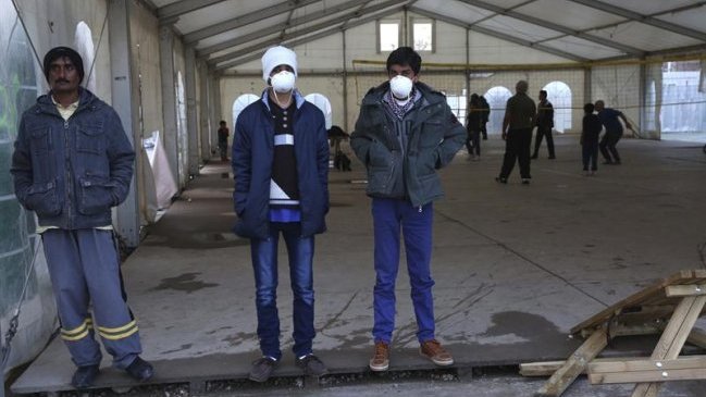 HRW denunció situación de refugiados en islas griegas y pidió traslado al continente