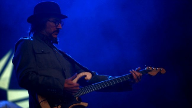 Primus sumó show en el Teatro Cariola