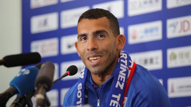 Carlos Tévez jugó sus primeros minutos en China en un amistoso