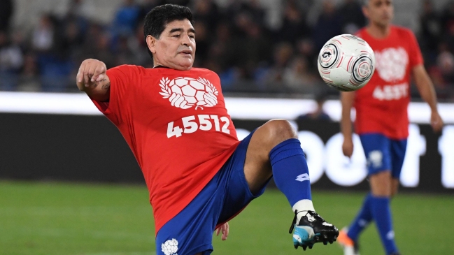 Maradona recordó que comenzó a consumir droga con 24 años en Barcelona