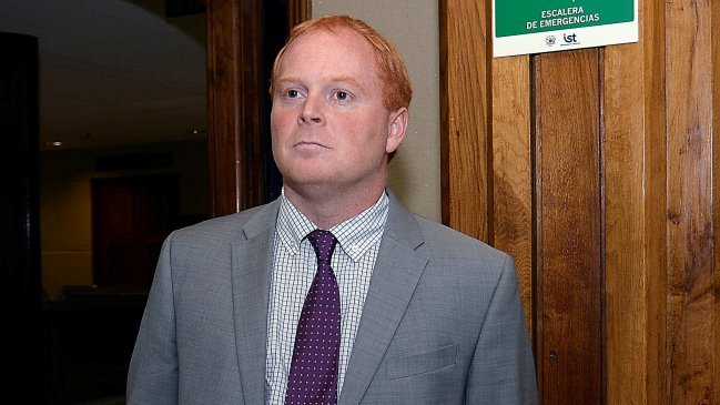 Rojo Edwards responde a sus críticos: 