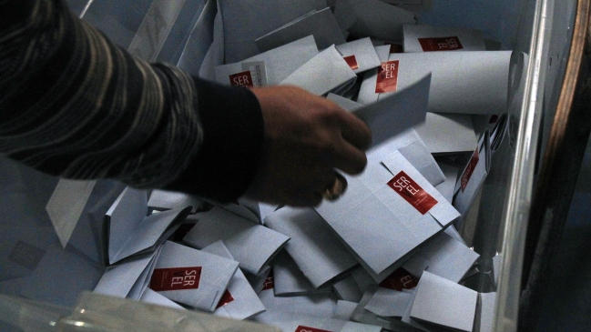 Partidos políticos pidieron simplificar el 