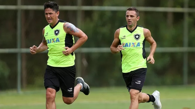 Técnico de Botafogo: Gustavo Canales tiene contrato y cuento con él