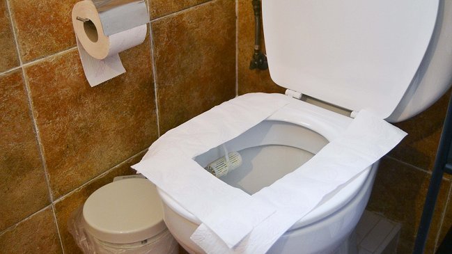 Misterio en Brasil: 64 casos de orina negra