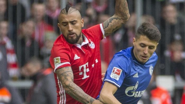 Arturo Vidal regresó en empate de Bayern Munich ante Schalke 04