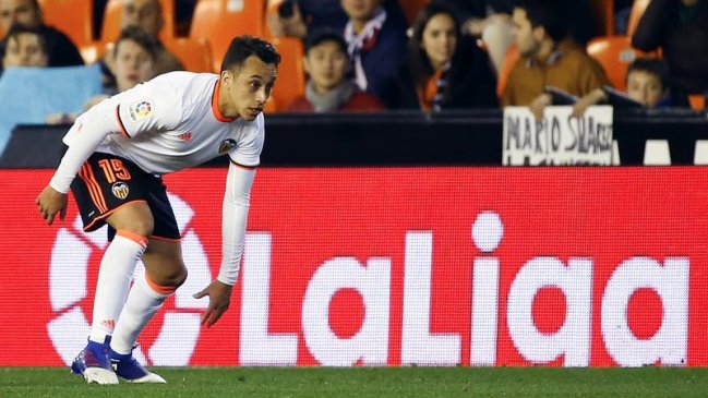 Fabián Orellana se estrenó en Valencia con una rotunda derrota ante Eibar