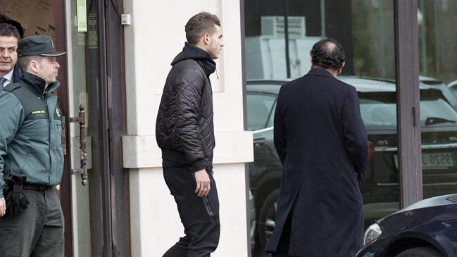 Fiscalía española pidió siete meses de prisión para jugador de Atlético de Madrid