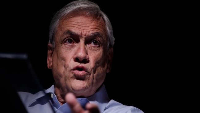 Piñera critica reglamento del Mineduc que excluye a liceos Bicentenario de la excelencia