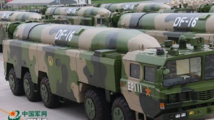  China reveló nuevo misil con más de mil kilómetros de alcance  