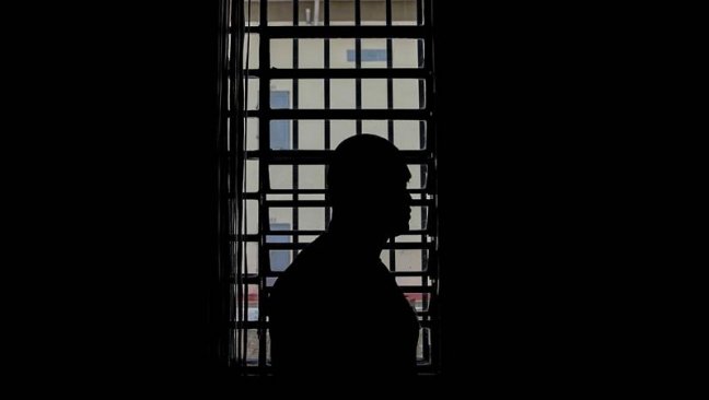 Condenan a peruano que mató a su hija por no querer comer