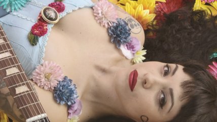Mon Laferte adelantó su nuevo sencillo junto a Juanes