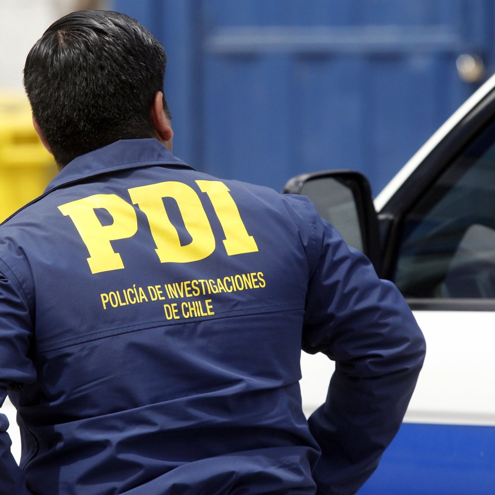 Detienen a menor de edad sospechoso de disparar a carabinero en La Legua