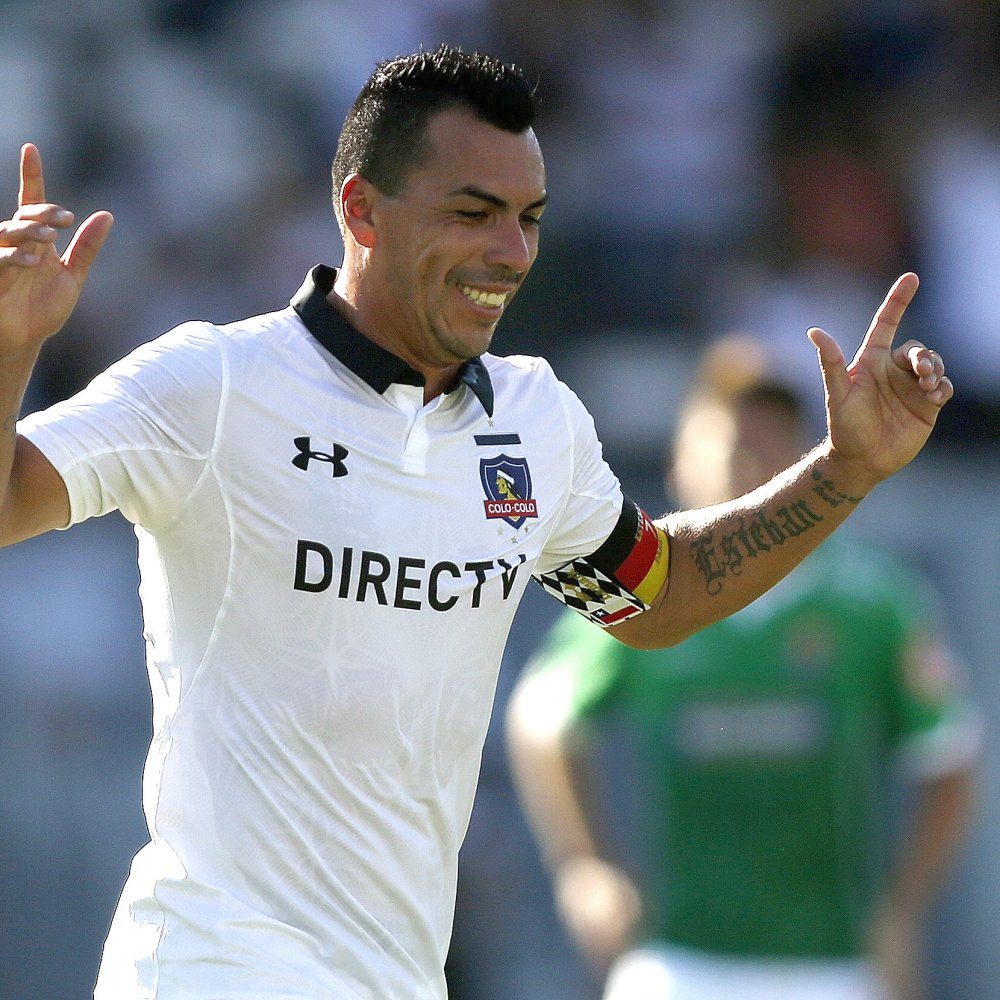 Esteban Paredes presentó dolencia que no reviste mayor gravedad