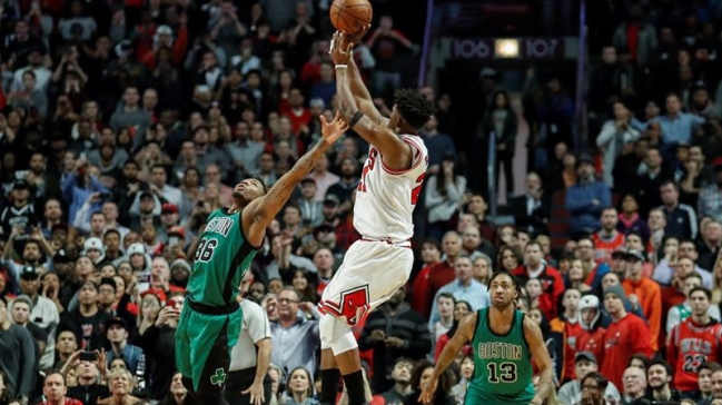 Jimmy Butler comandó victoria de los Bulls ante Boston