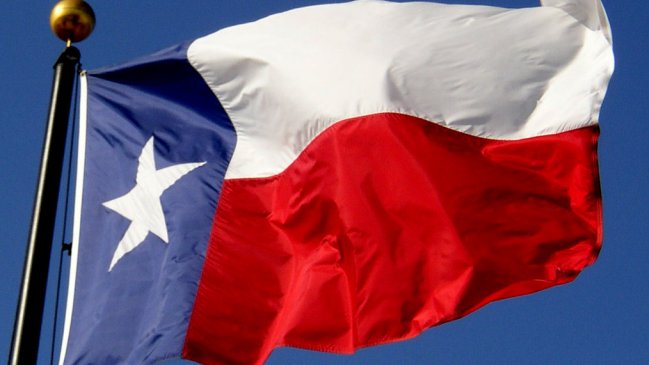 La resolución que busca evitar el uso del emoji de la bandera chilena en Texas