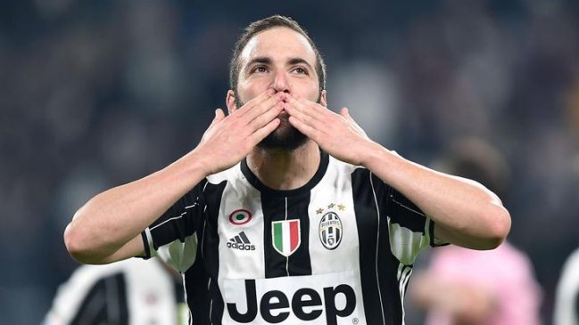 Juventus arrasó con Palermo y es cómodo líder en la liga italiana