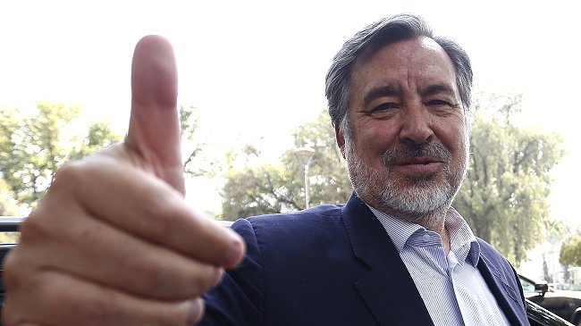 Revista The Economist ve riesgo populista en Alejandro Guillier