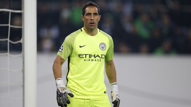 ¿Qué te parece que Claudio Bravo sea suplente para Pep Guardiola?