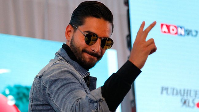 Piden que Maluma no cante 