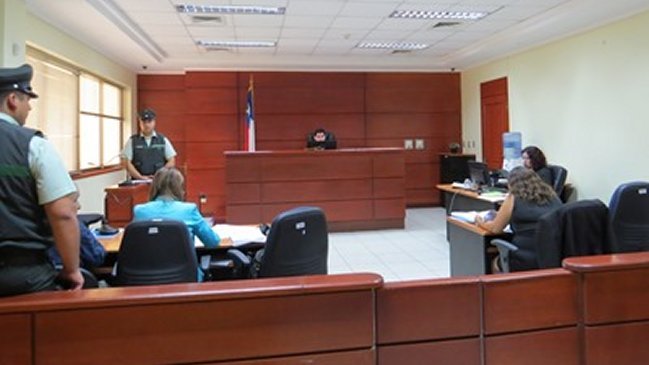 Hombre de 77 años fue encarcelado por negarse a dejar el hogar conyugal