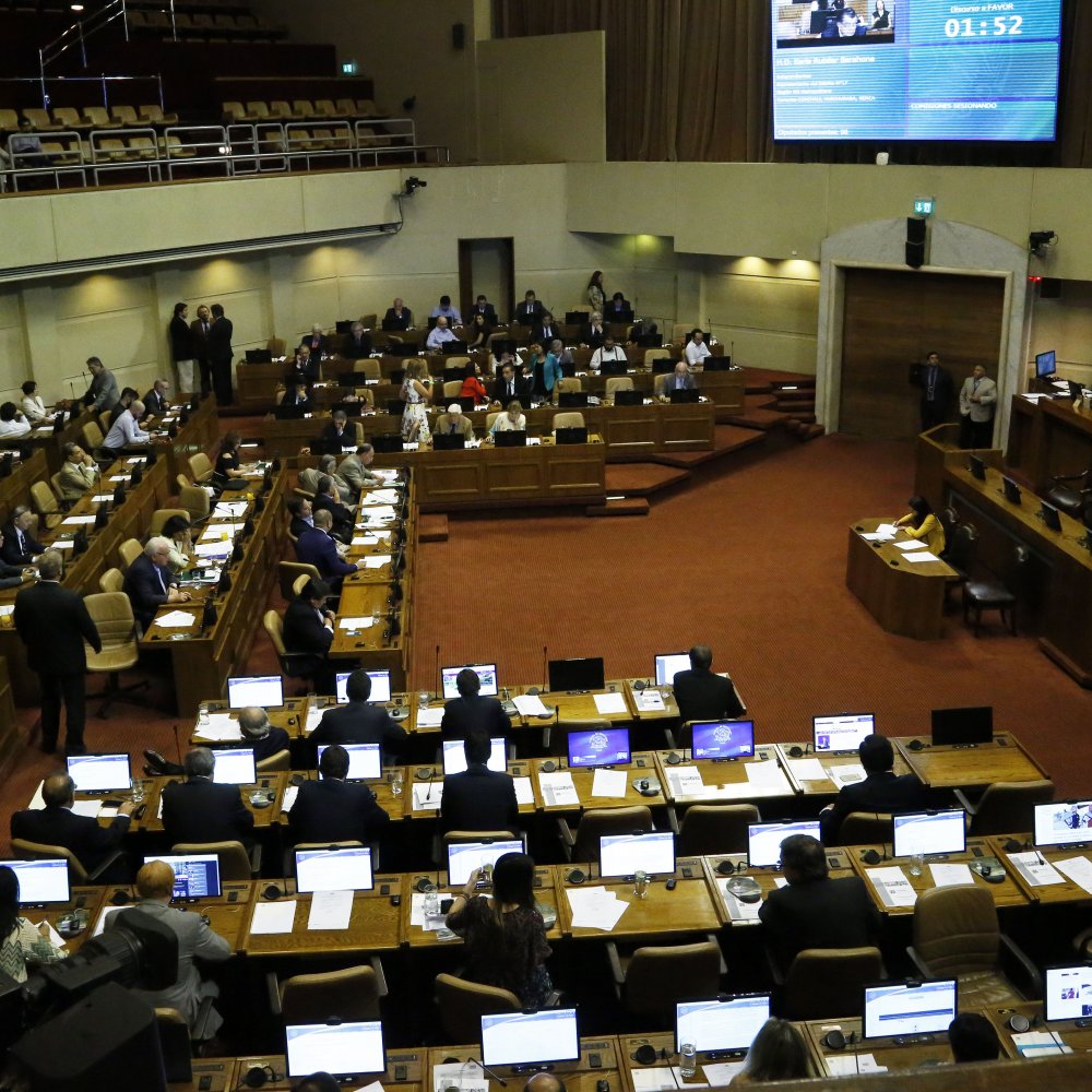 Diputados UDI solicitarán sesión especial para tratar veto de Cuba a Mariana Aylwin