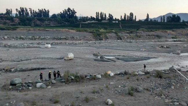 Bomberos encontró cuerpo sin vida de hombre desaparecido en el Cajón del Maipo