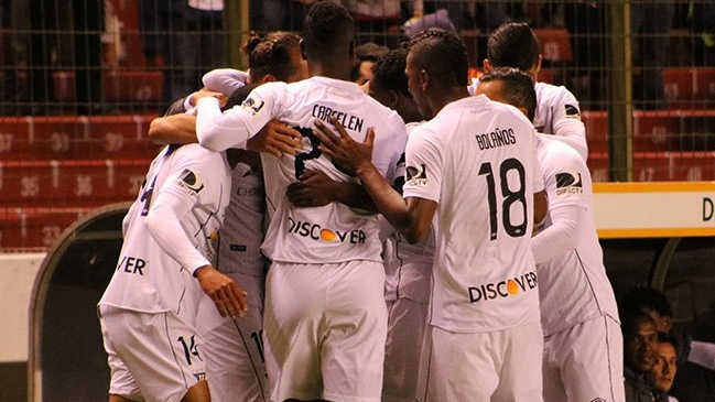 LDU de Quito salvó la igualdad sobre la hora ante Defensor Sporting