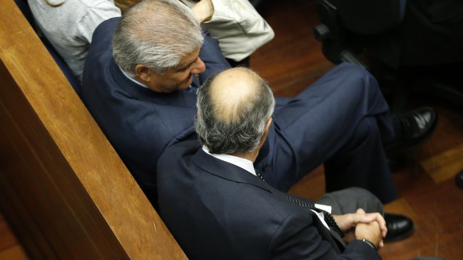 Fiscalía pedirá penas efectivas de cárcel para principales imputados del caso Penta