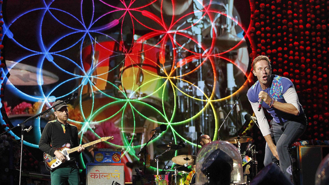 Coldplay celebra el cumpleaños de su vocalista con nueva canción